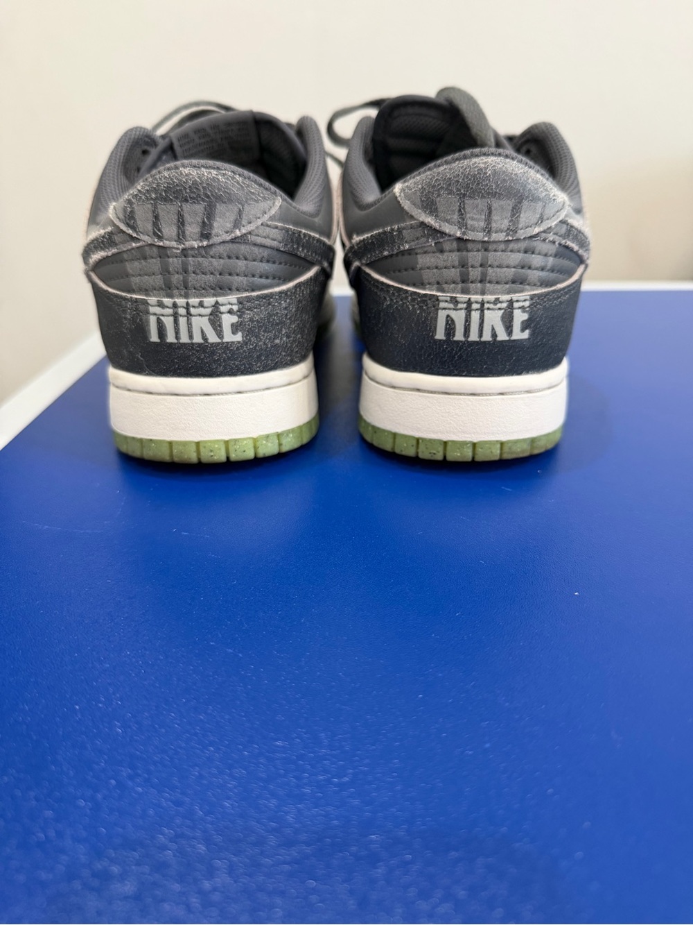Nike Dunk Low Retro PRM "Halloween" (2022) or "Cauldron" size 9.5 - Picture 4 of 7